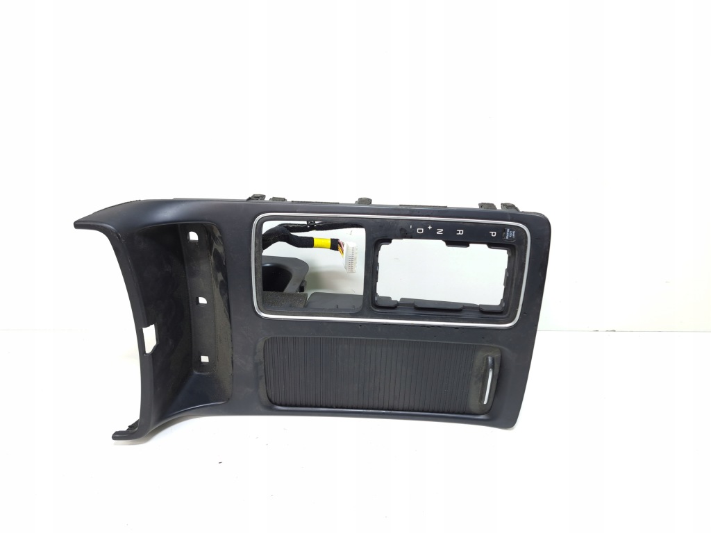 фото №1, Kia sorento iii рамка защита туннель среднего бардачок 84651-c5000