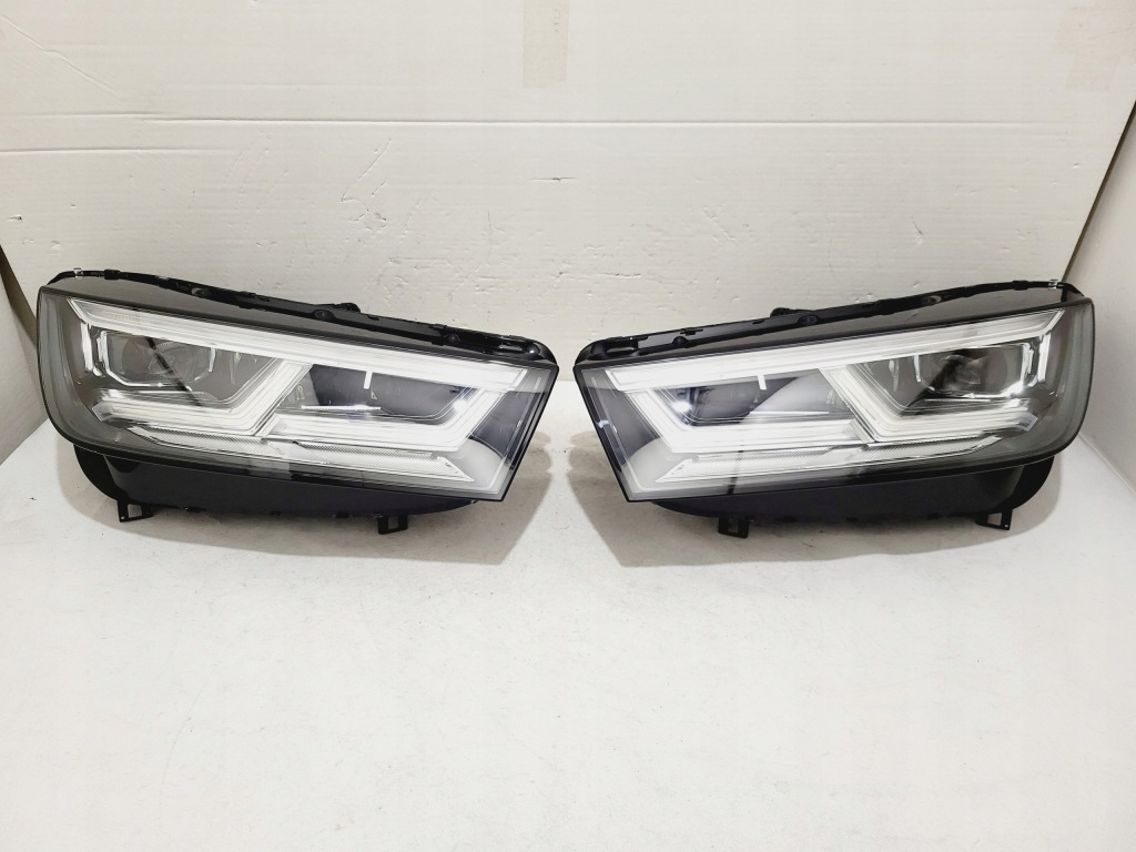 Купити Audi q5 full led 80a941033 80a941034