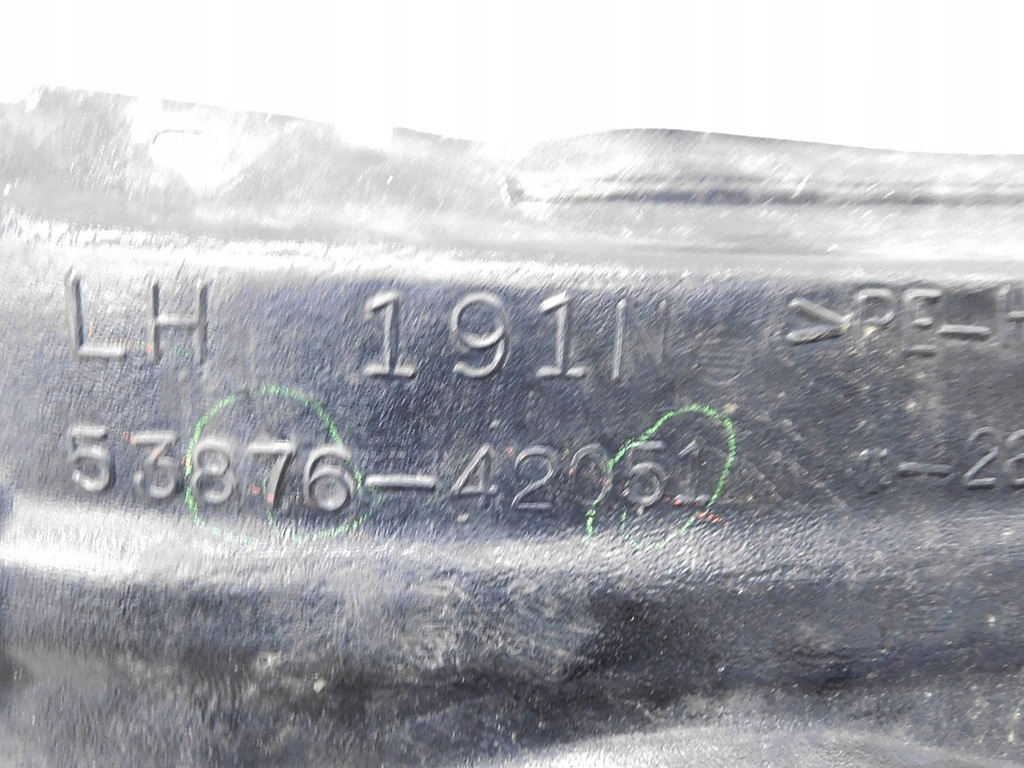 фото №9, Подкрылок левая перед - toyota rav4 rav-4 ii 03-05