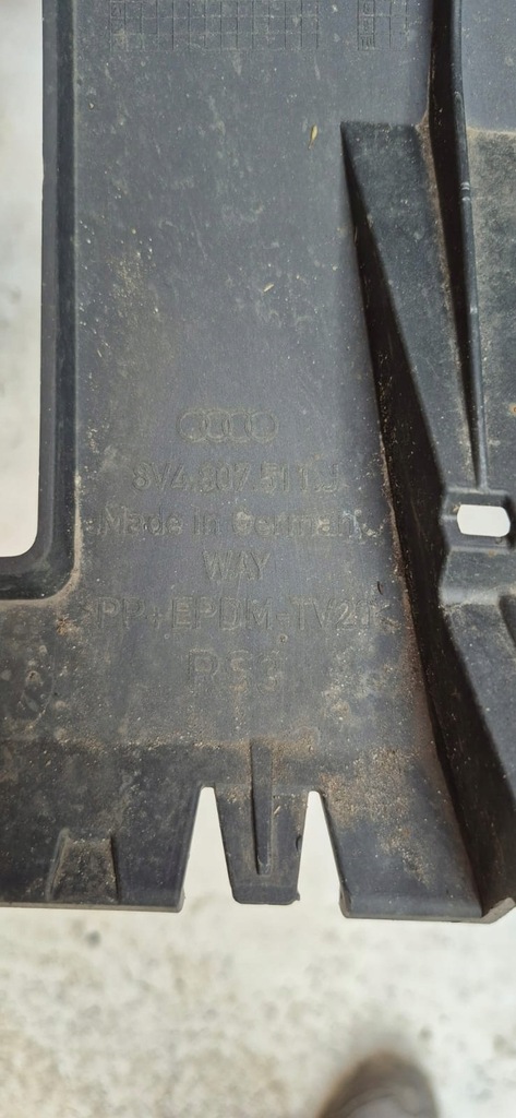 фото №13, Audi rs3 8v hb 5d 14-16 бампер задняя задний pdc 8v4807511j