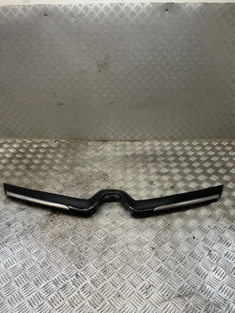 фото №1, Молдинг накладка решётка бампера хром renault clio iv 2018