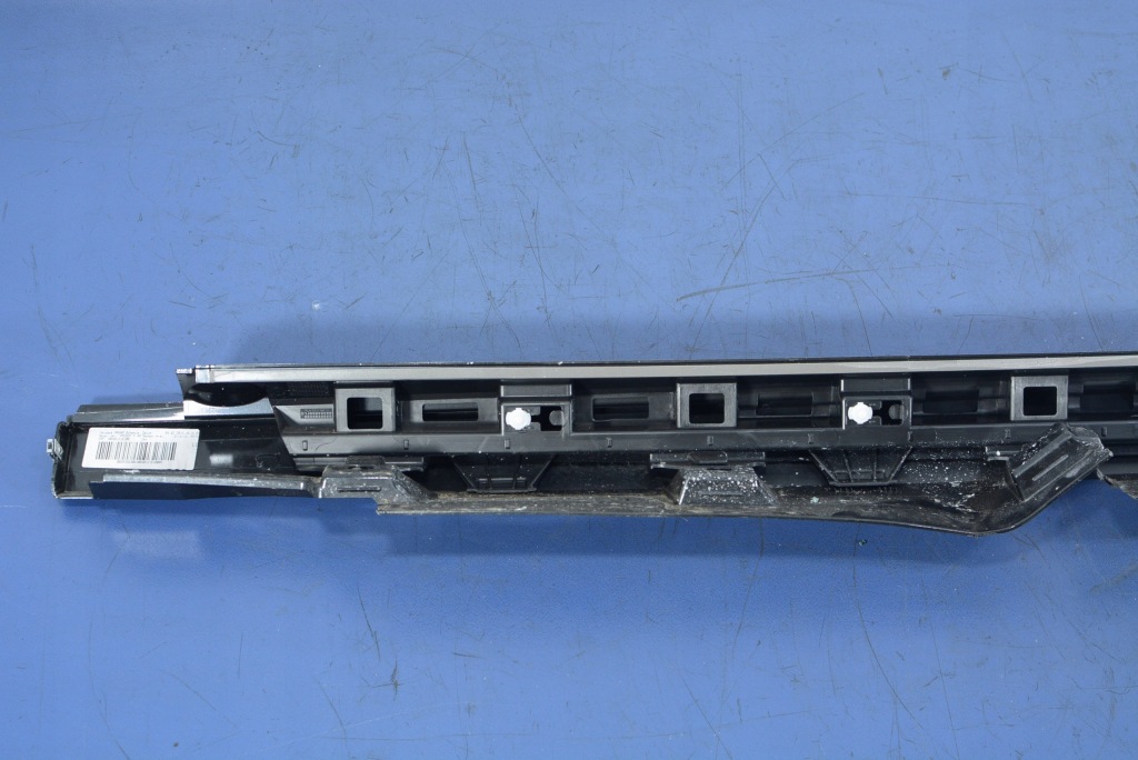 Vw passat b8 kombi молдинг порог правая lb7r Цена