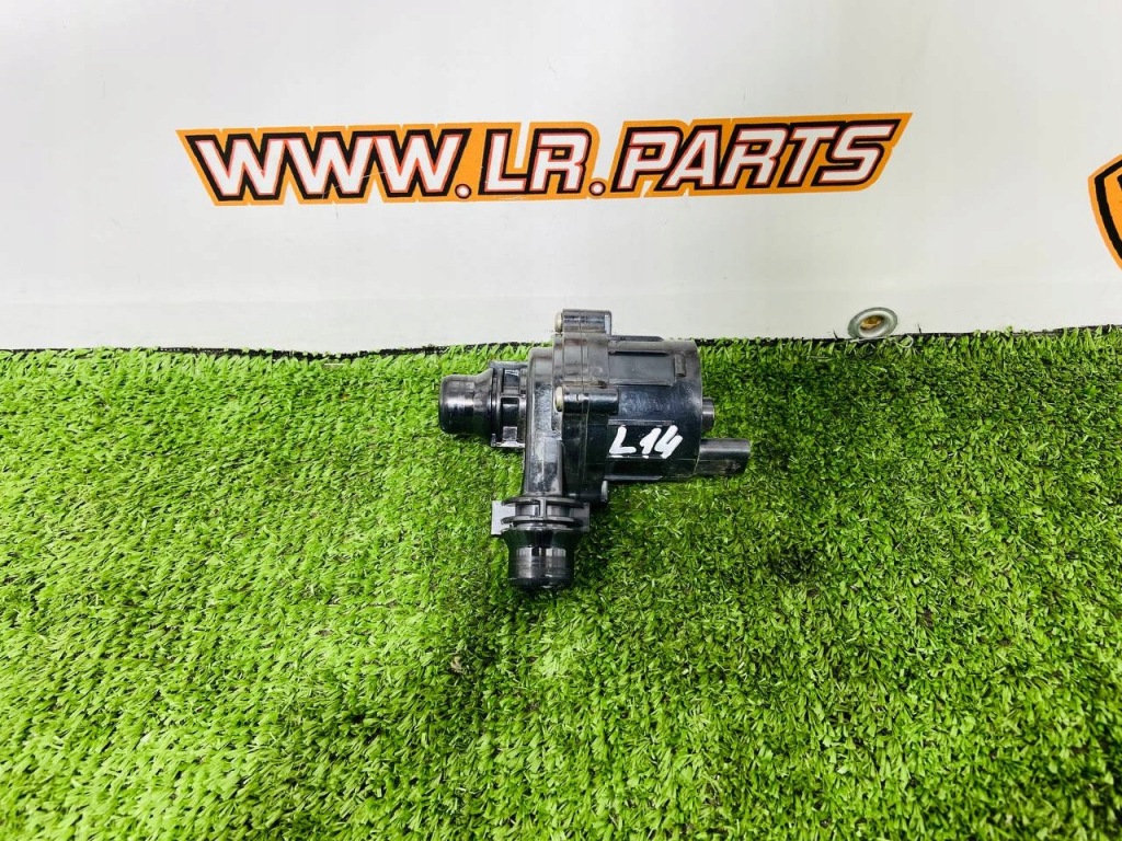 Купити Насос водяна обігріву range rover sport l461 m8e2-8501-ab