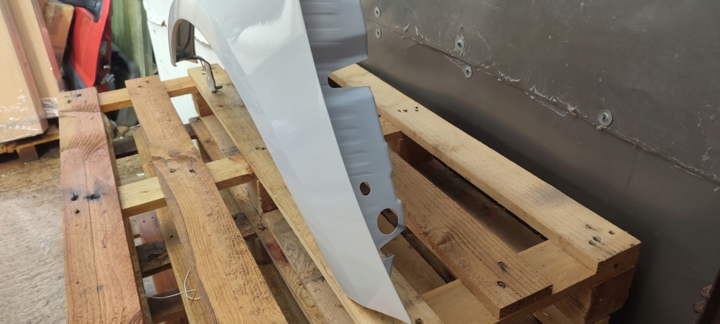 Крыло  левое  стальной tesla model 3 3 07.17-12.23 r дорестайлинг  лак ppsw Цена