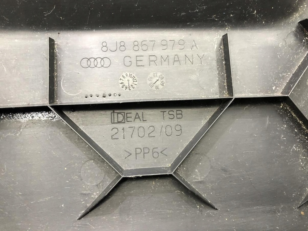 фото №9, Обивка крышки багажника audi tt 8j 8j8867979a