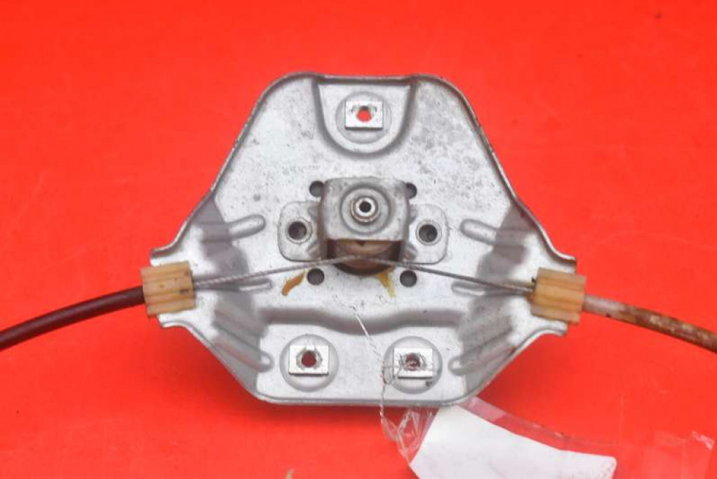 фото №10, Подъемник стекло правый задняя 9683671480 peugeot 5008 1 i 09-13