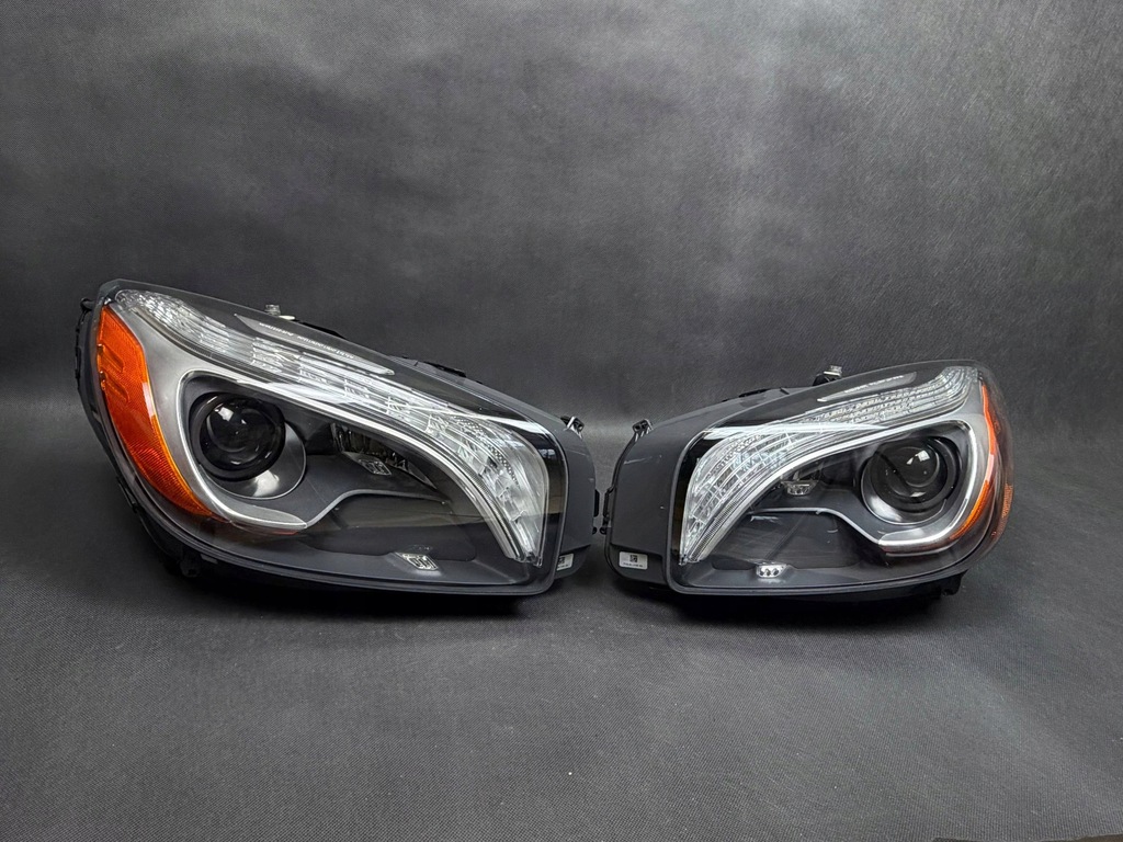 фото №1, Комплект лампы лампа правая левая mercedes sl r231 a2318205761 a2318205861