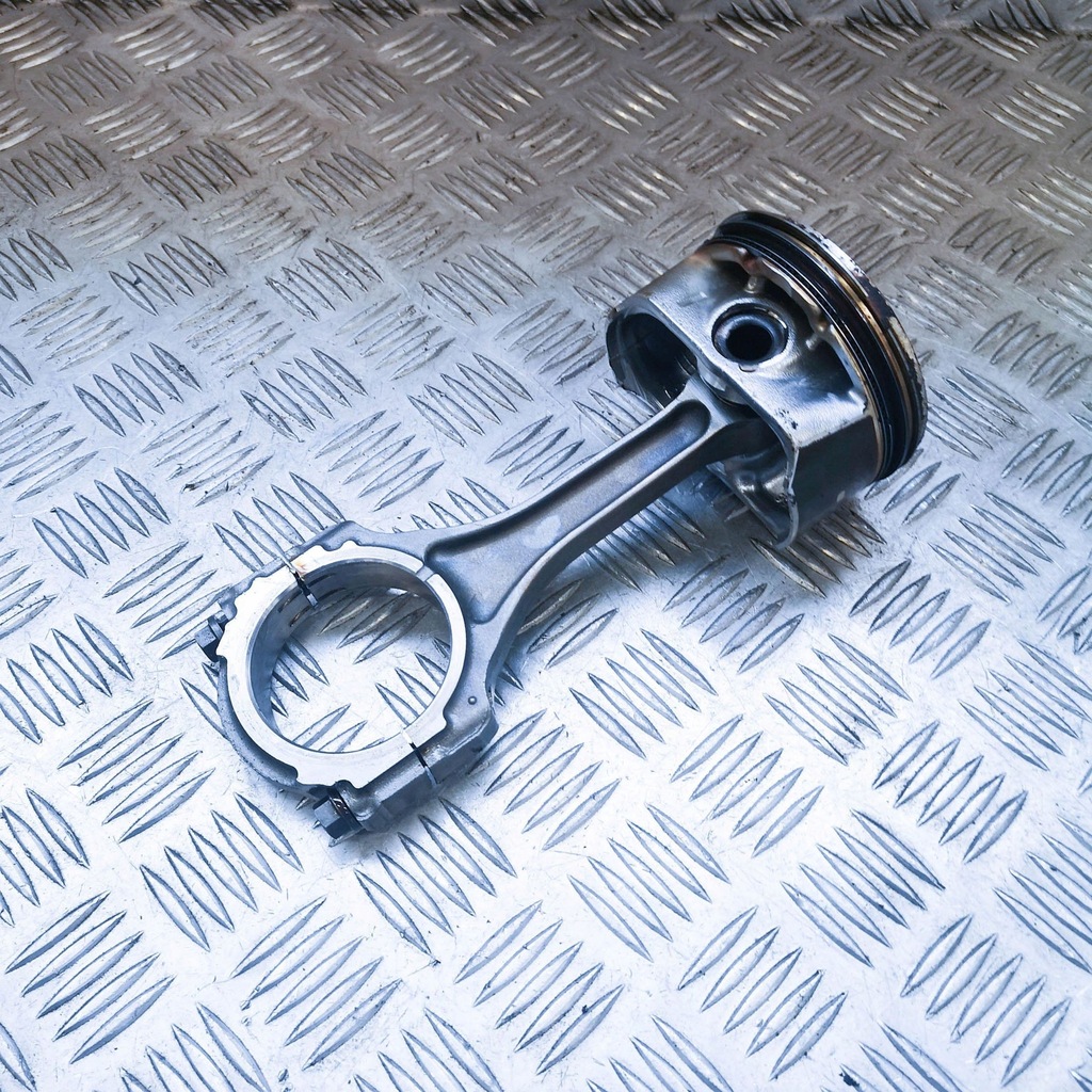 фото №1, Ford mustang v 2011 поршень