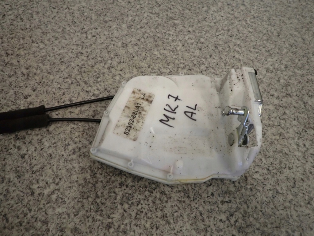 фото №1, Suzuki swift 10- mk7 замок дверь задняя задний левый