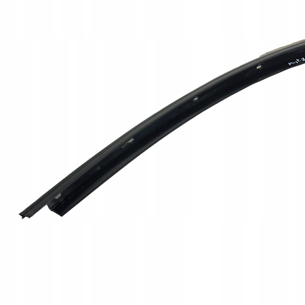 фото №8, Ford mustang vi 2020 права сторона молдинг дахова