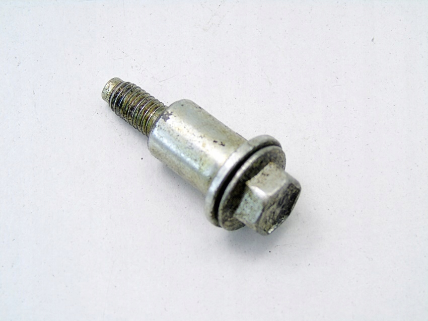 фото №1, Болт крышки клапанов 1.0 ecoboost focus ecosport puma mondeo 5 b-max c-max