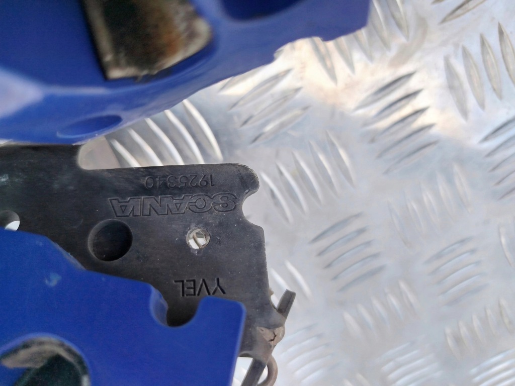 фото №4, Замок + трос решітка капот передньої scania streamline