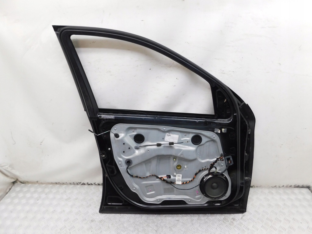 Дверь левая перед - mercedes ml w164 c197 с Разборки