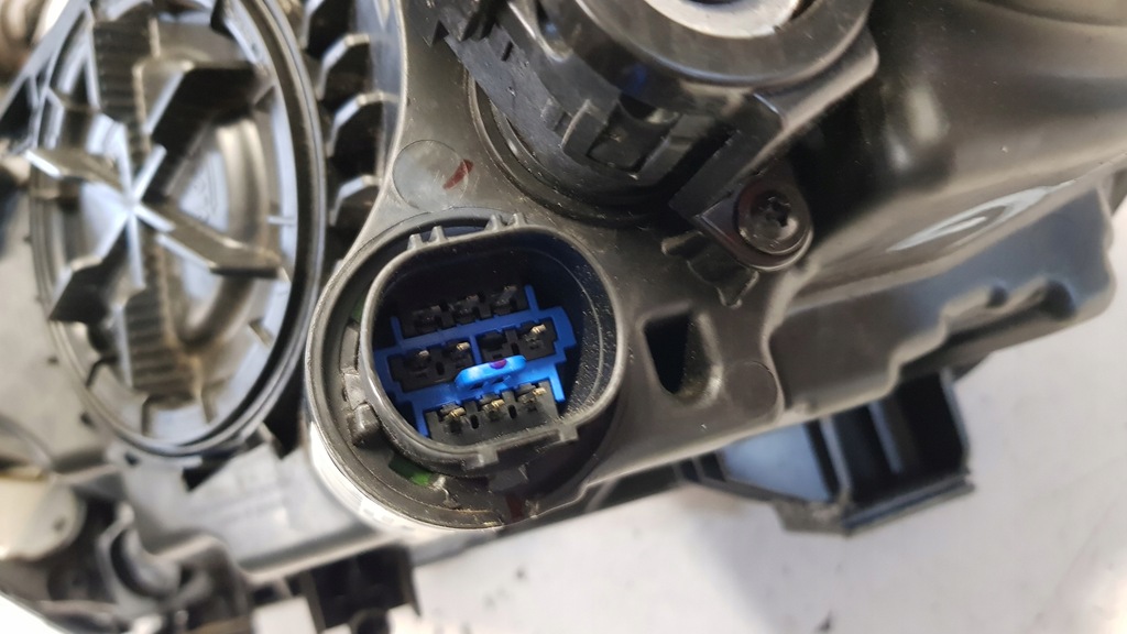 фото №14, Лампа правая перед hyundai tucson iii led