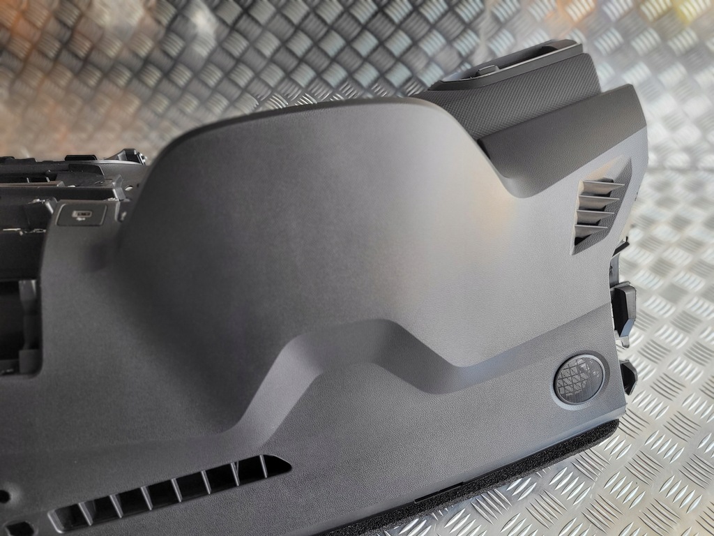 фото №10, Dacia sandero iii 3 панель приладів приладова консоль панель приладів подушка безпеки ремені оригінал