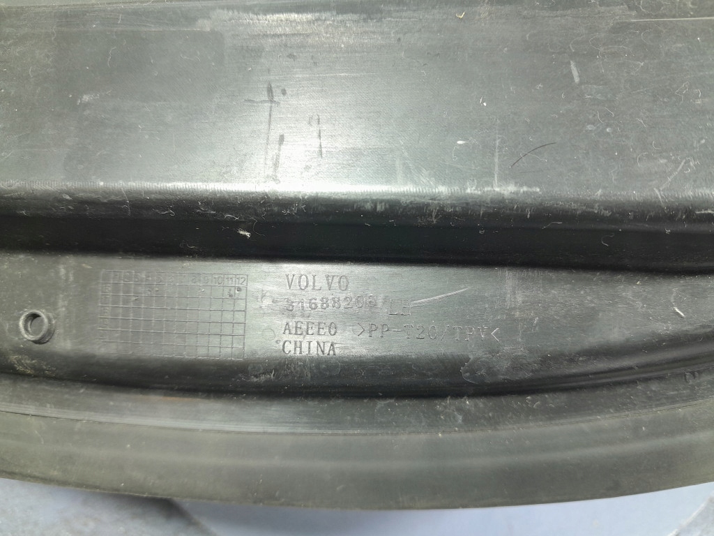 фото №8, Volvo s90 ii v90 накладки накладки крыла перед левый 2 szt 31688206