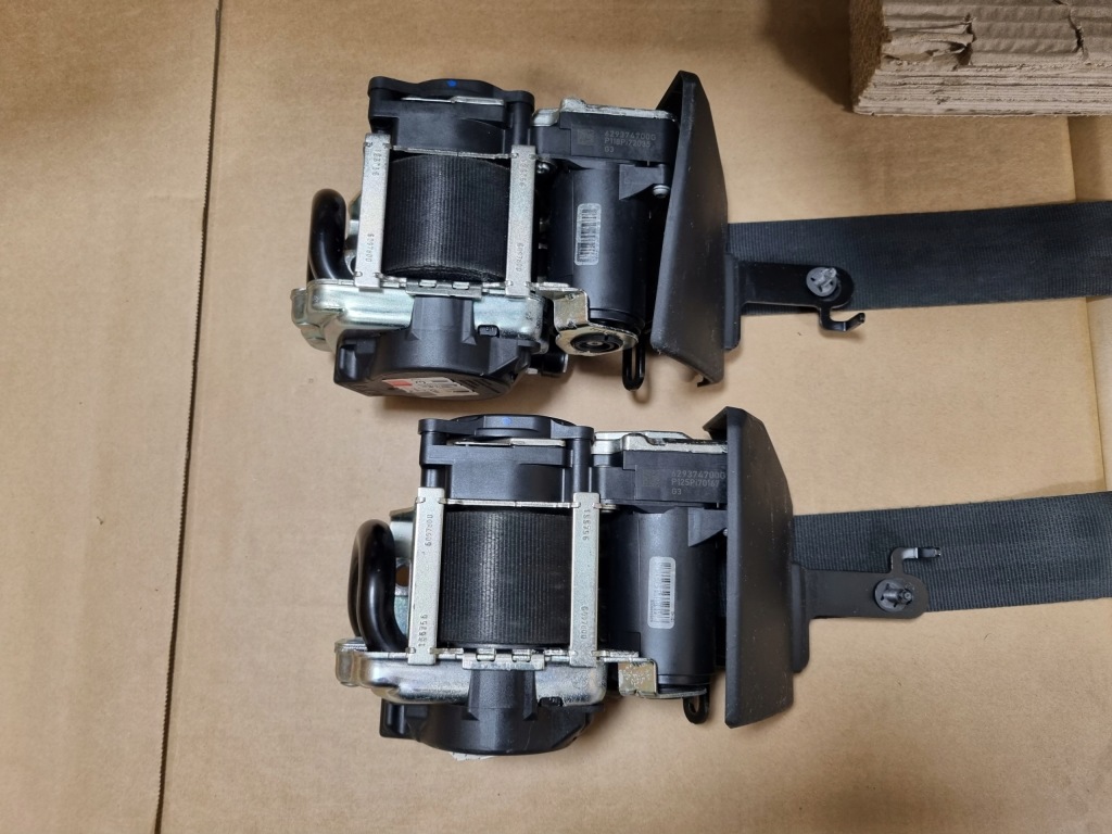 Volvo xc90 2 приборная панель панель  оригинал ремни подушка безопасности водитель пассажир коленный в Украине