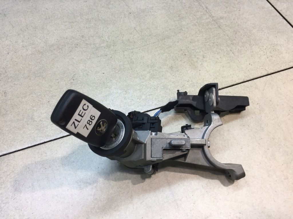 фото №5, Замок зажигания ключ ручка bipper tepee 1.4 51799409 01098401