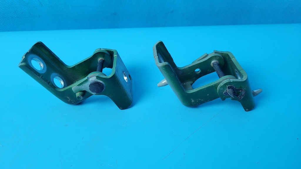 фото №8, Peugeot 308 iii p5 21r петли дверь левый перед góra dół kjr