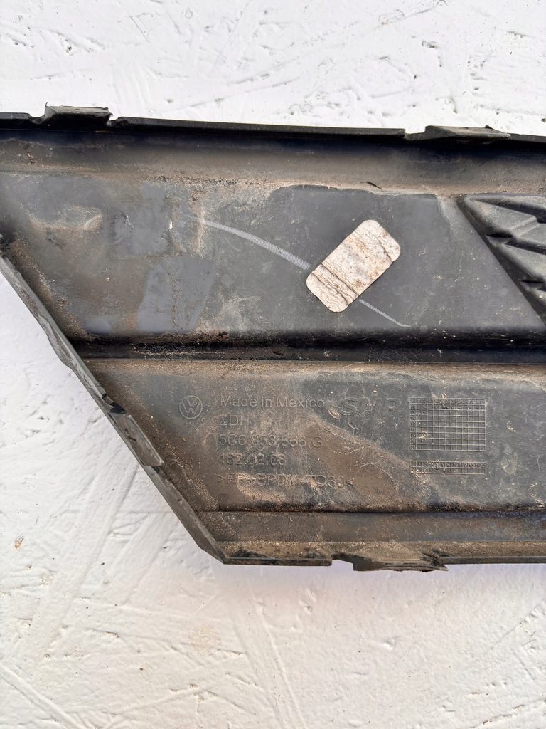 фото №9, Vw jetta 2015 - решітка решітка радіатора w бампер ліва 5c6853665 права 5c6853666