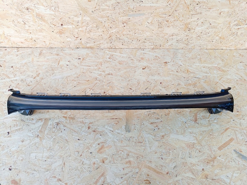 фото №1, Mercedes cla w174 c174 nowa лампа перед накладка led a2449067700