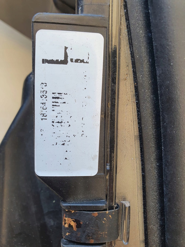 фото №6, Toyota оригинальный номер 81150-f4071-00 лампа передняя l