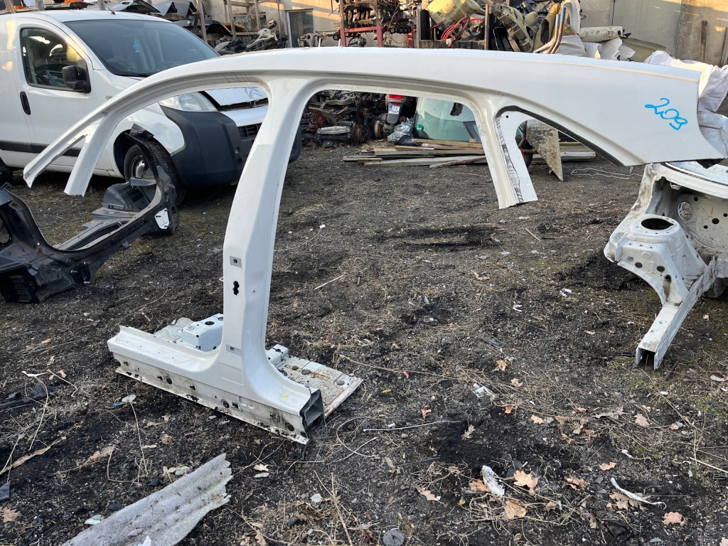 Купить 209 bmw 2 f45 четверть стойку средний bok левый