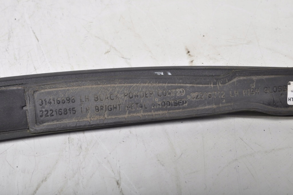 Volvo xc60 2 рейлинги кровельные 31416898 32216712 32216713 31416899 комплект Оригинал