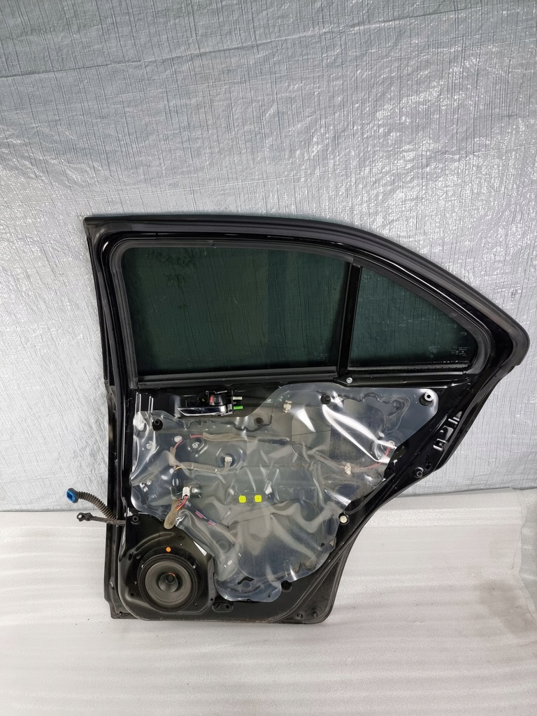 фото №8, Suzuki kizashi двері задня праве задні повний zmv