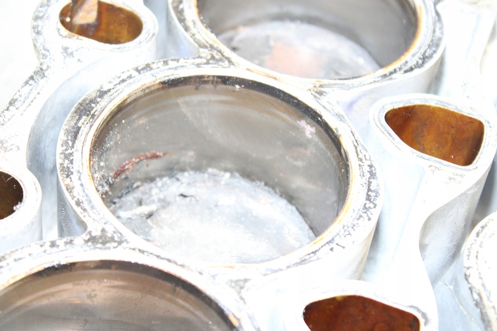 фото №16, Блок kompletny поршні dół двигуна wał 7506329 bmw e46 1.8 valvetronic n42