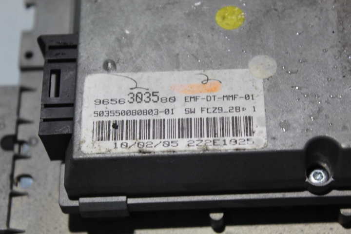 фото №3, Дисплей peugeot 607