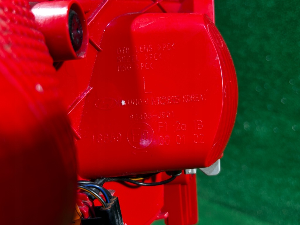 фото №9, Hyundai kona лампа w бампер задняя задняя левая 92405-j901