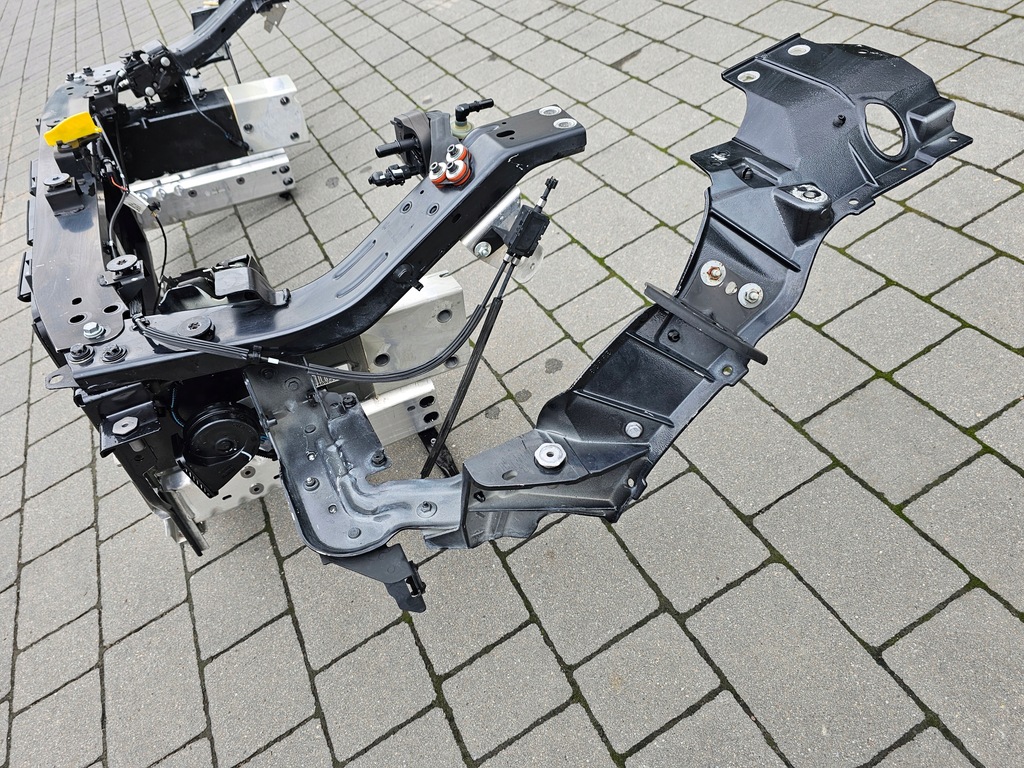 фото №6, Maserati granturismo m189 pas усилитель балка панель фары подкрылок зона