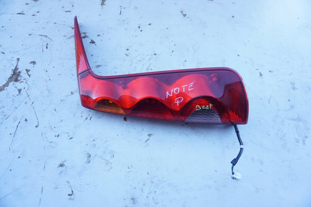 фото №1, Лампа правий задня nissan note e11