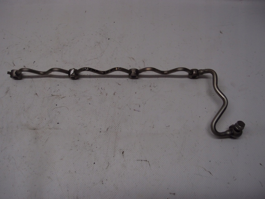 фото №1, Шланг сливной топлива toyota dyna 3.0 d4d