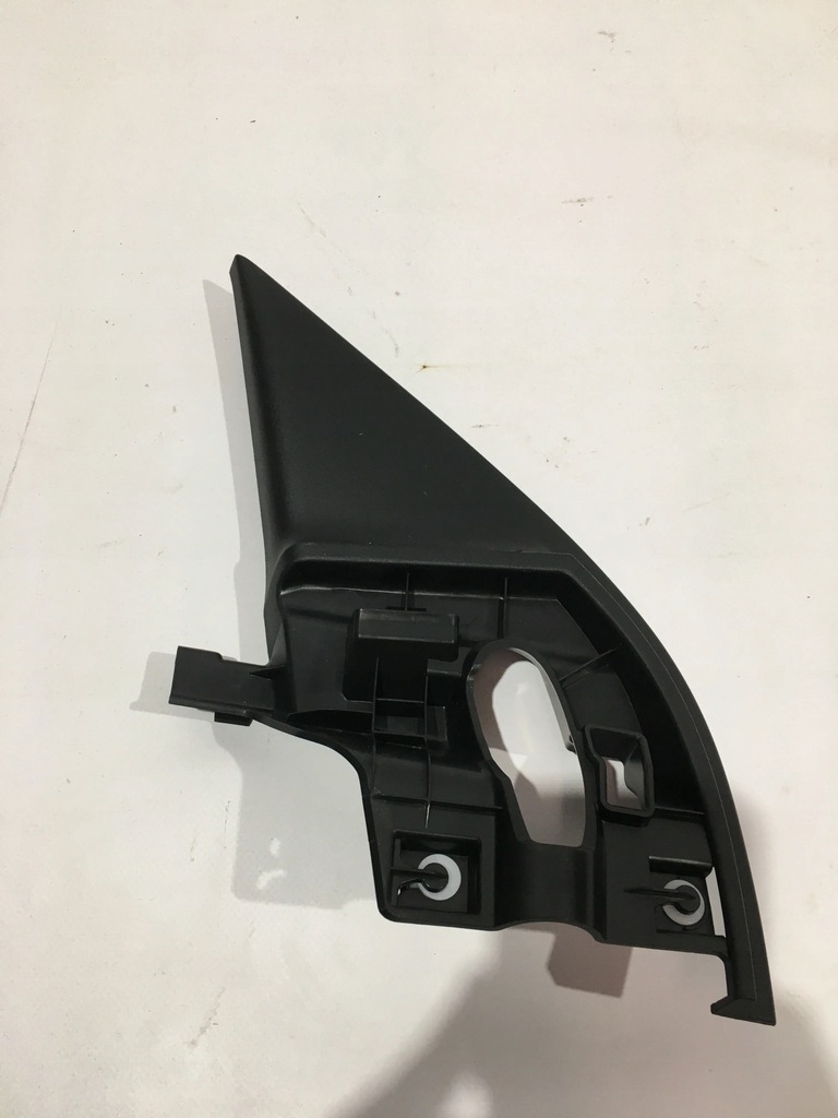 фото №1, Трикутник заглушка двері лівий перед citroen c4 iii 20-