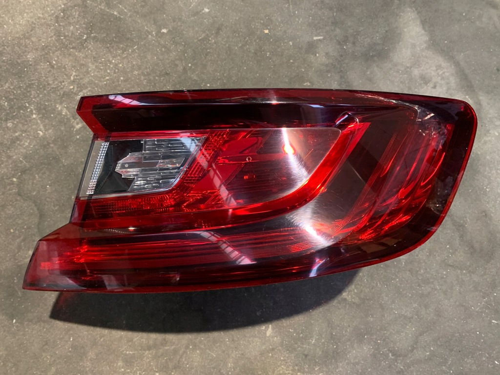 фото №3, Renault megane iv hb лампа правий задня led 265509578r