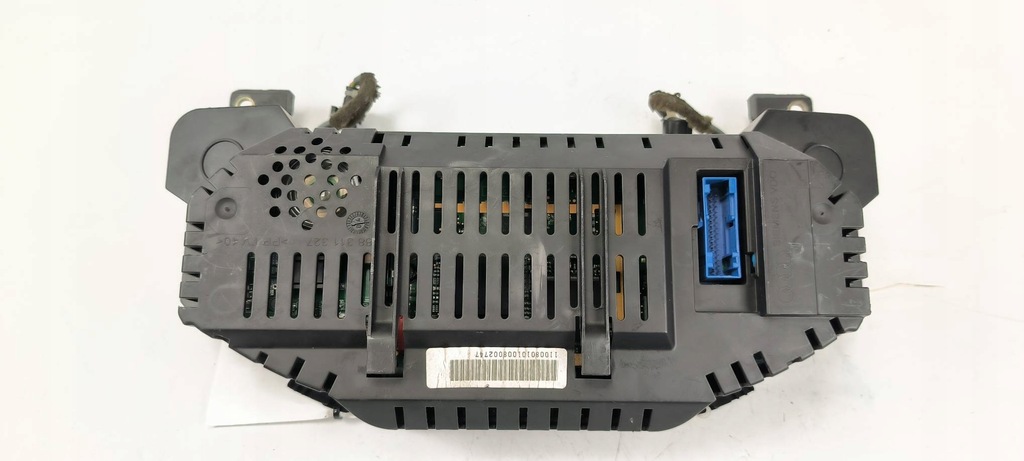 фото №6, Счетчик приборная панель 4e0920900f audi a8 d3