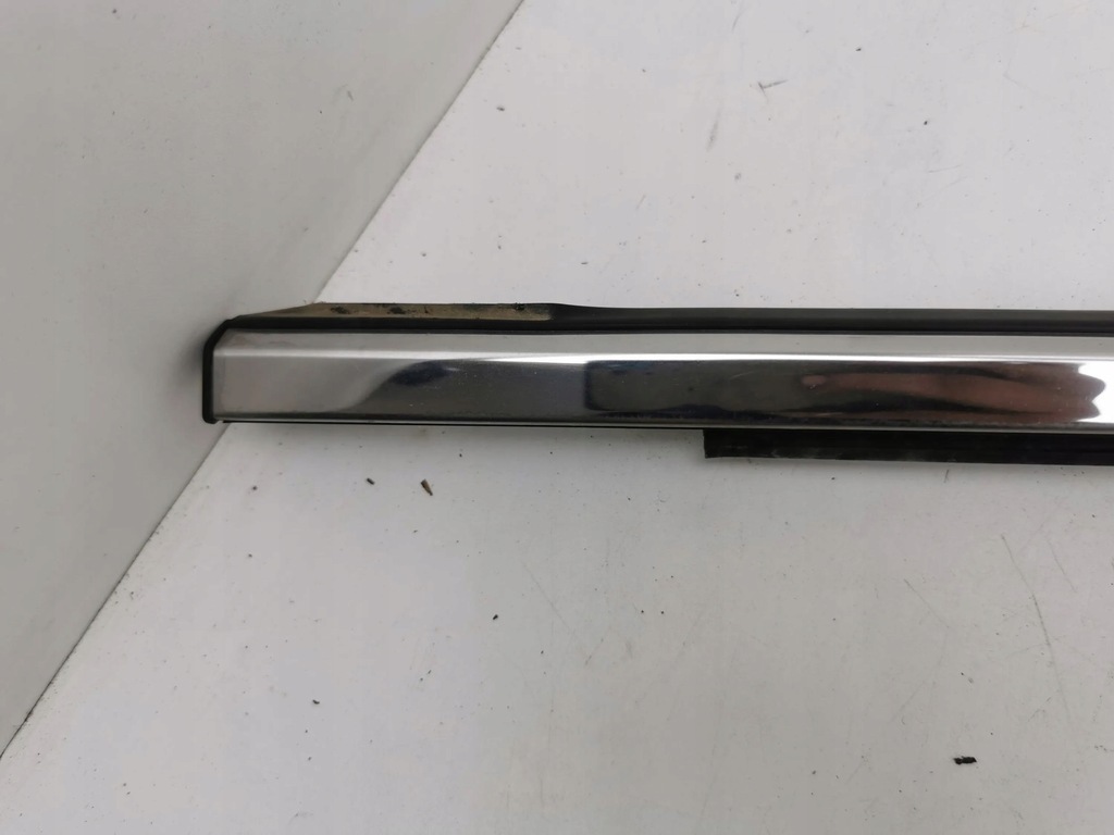 фото №5, Chrysler grand voyager v 2011 молдинг скло двері розсувних