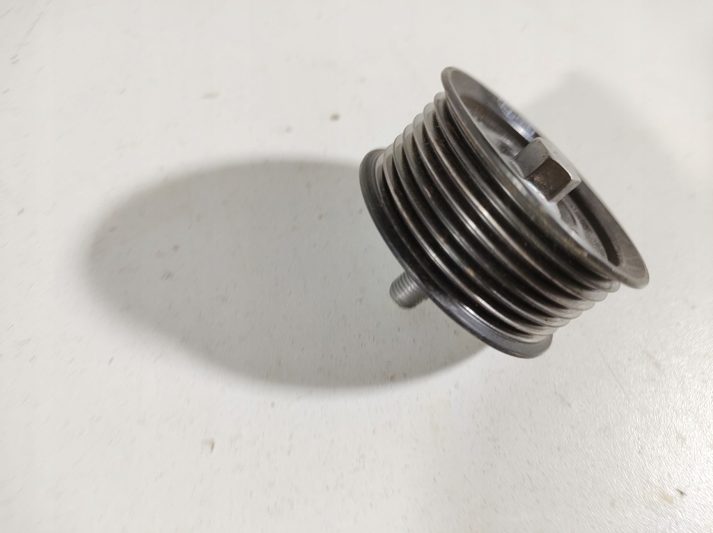 фото №4, Hyundai ioniq 17r- ролик ремень