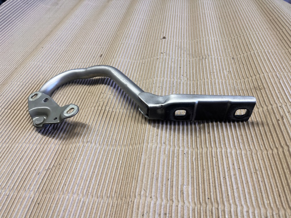 фото №1, Opel zafira c петля капот левый 13283108