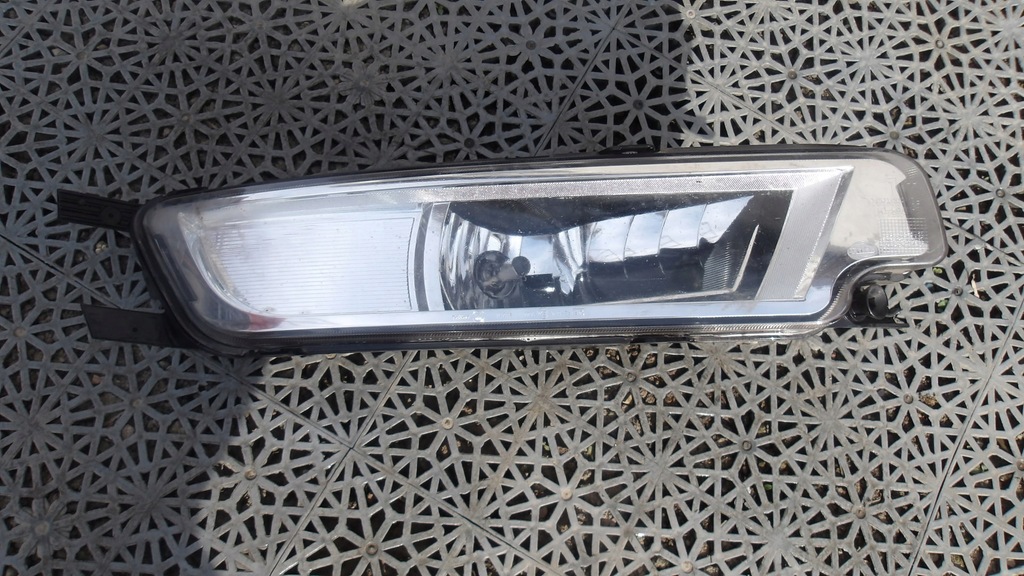 фото №1, Противотуманная фара левый перед vw passat b8