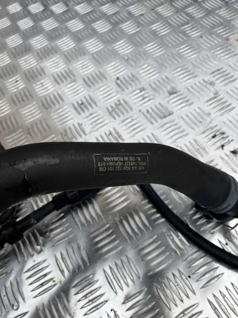 Купить Volkswagen оригинальный номер 5q0122101cm шланг радиатора воды