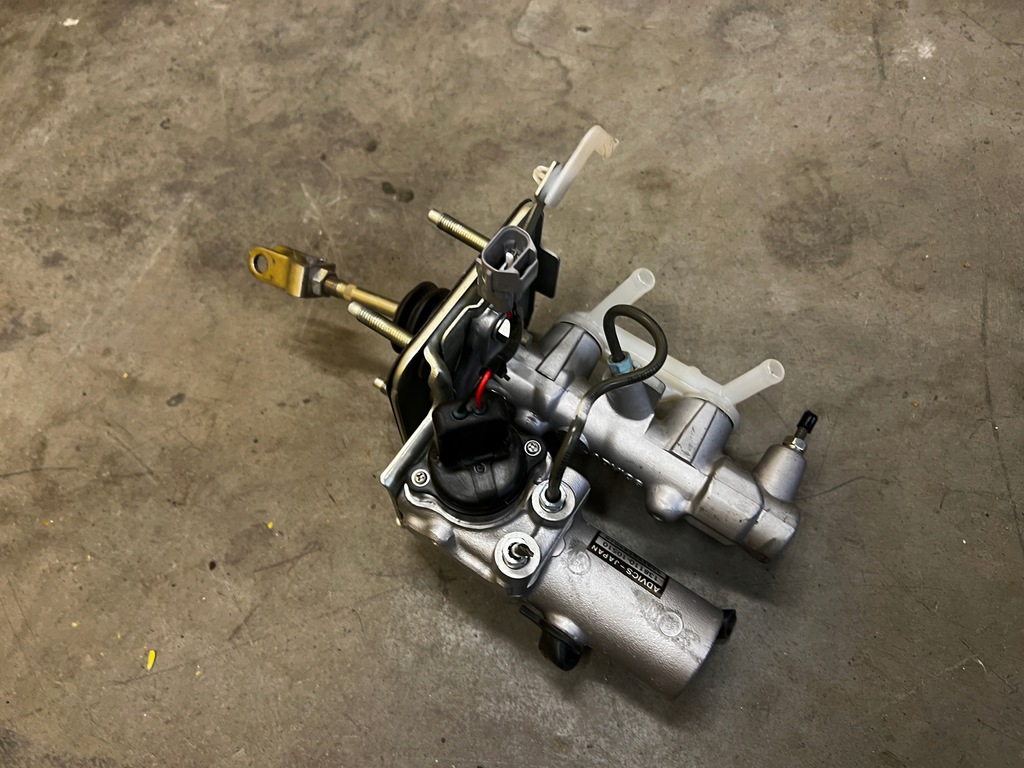 фото №1, Насос гальмівна lexus rx 450h iii 3 al10