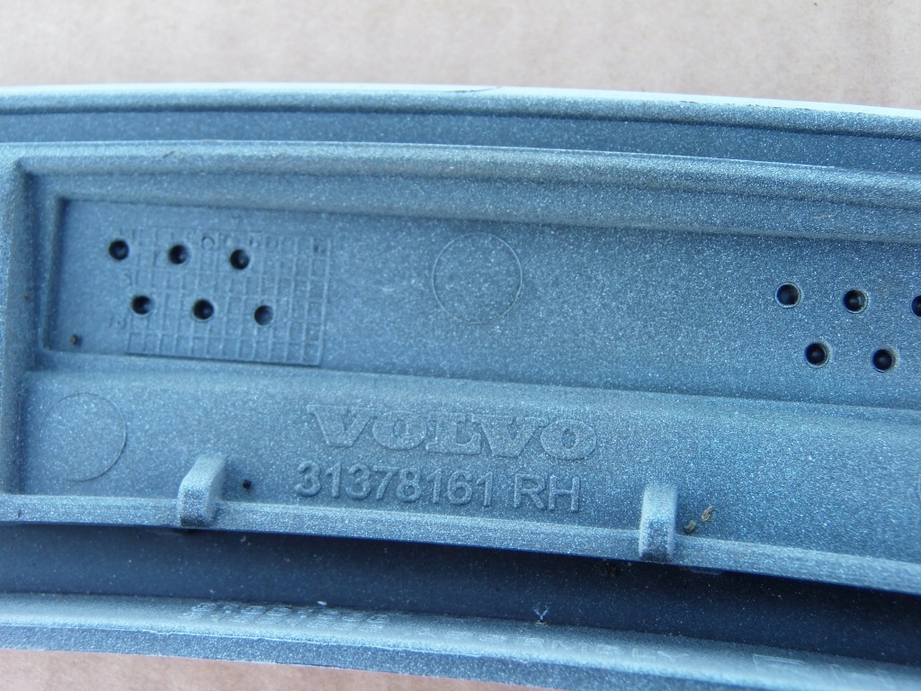 фото №5, Молдинг крила правий задня volvo xc90 ii 31378161