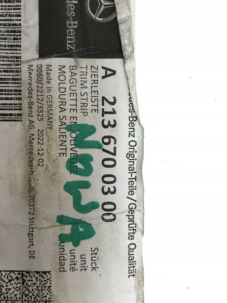 фото №10, Mercedes w213 kombi молдинг хром задня a2136700400