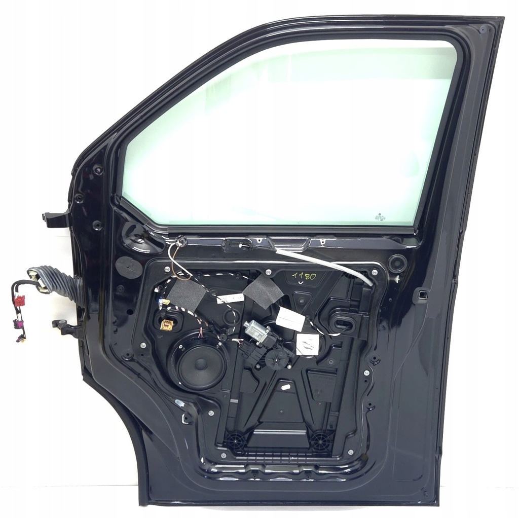 Дверь правая  правое перед vw t6.1 7la831056 lc9x Цена