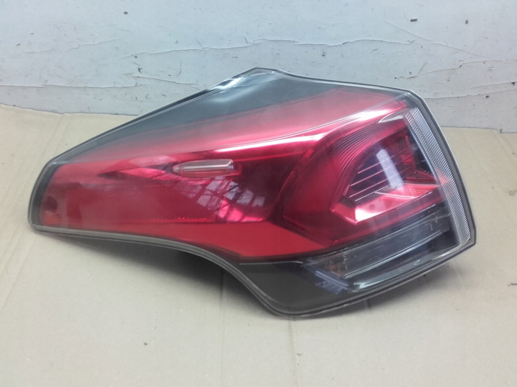 фото №1, Toyota rav4 iv 4 lift 15-19 лампа задня задня ліва