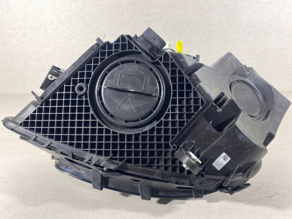 фото №10, Mercedes glc w253 lift лампа правая multibeam перед