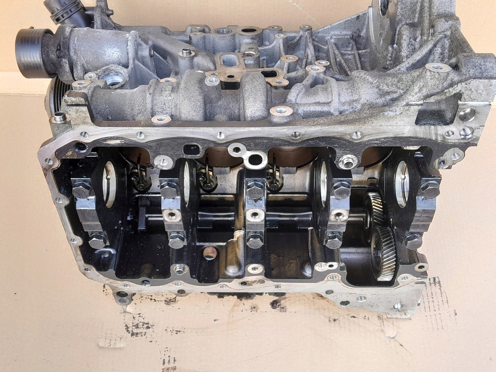 фото №9, Блок двигателя bmw e81 e87 e90 e91 e60 e83 2.0d n47 n47d20a n47d20c 7811138